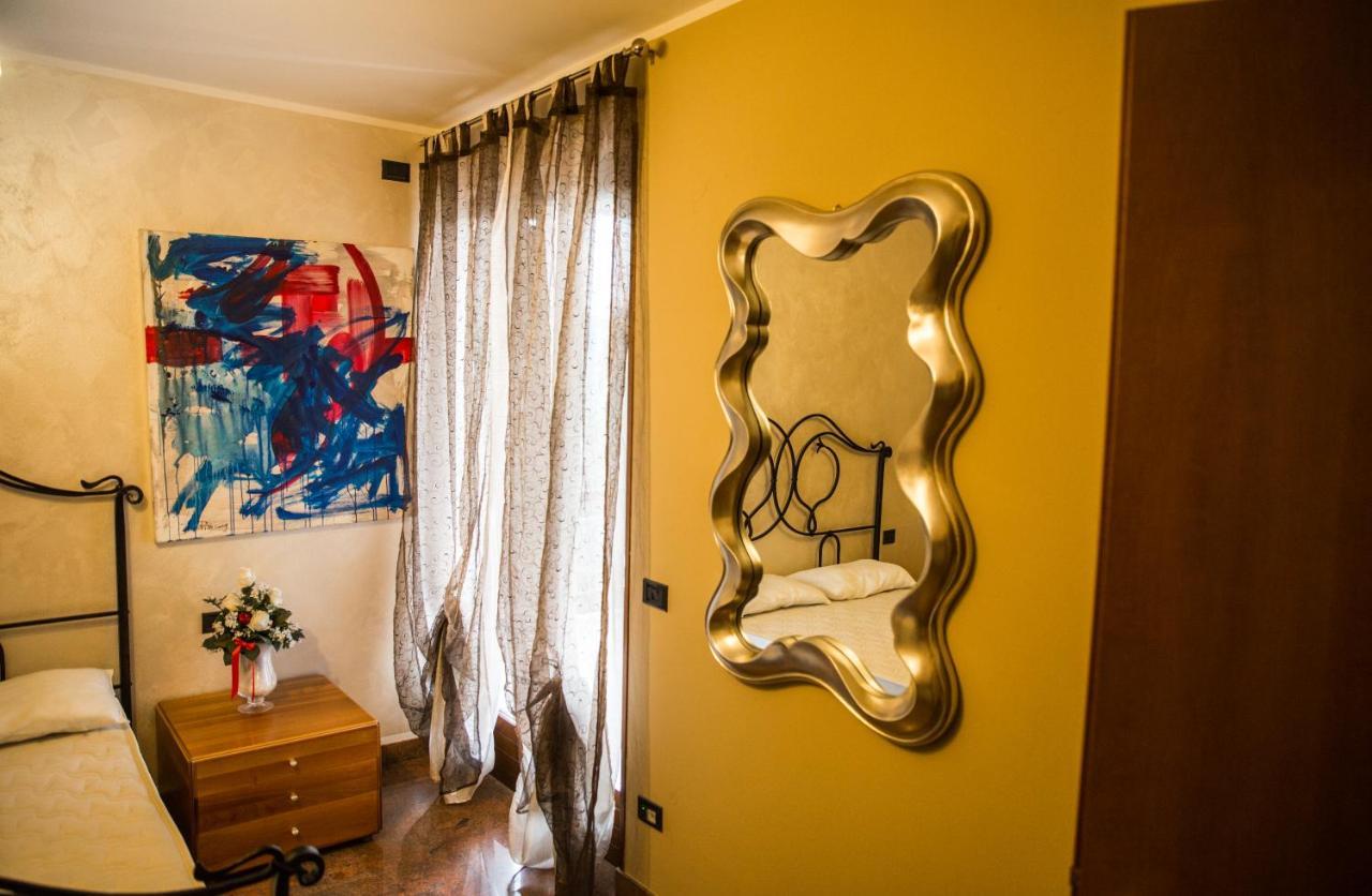 Villa Ivana ديسينسانو ديل غاردا المظهر الخارجي الصورة